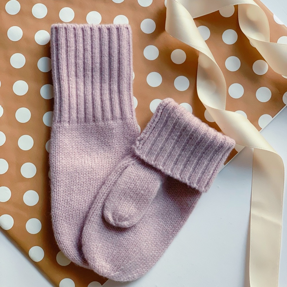 Pure merino wool mittens for baby girl, christmas gift, organic wool. size 9-12m